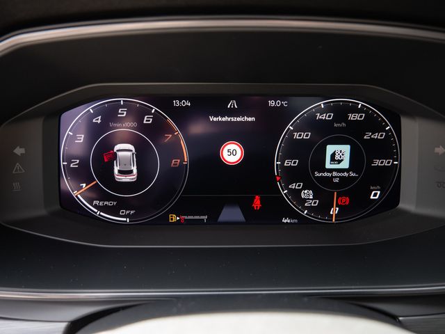 Formentor 1.5 TSI PDC SHZ KAMERA NAVI ACC LED
