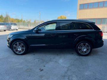 Audi Q7 - 4