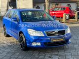 Skoda Octavia Combi DSG Ambiente TOUCH-NAVI+XENON+AHK - Skoda Octavia: Ambiente Combi