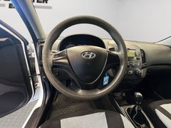 HYUNDAI i30 Edition+