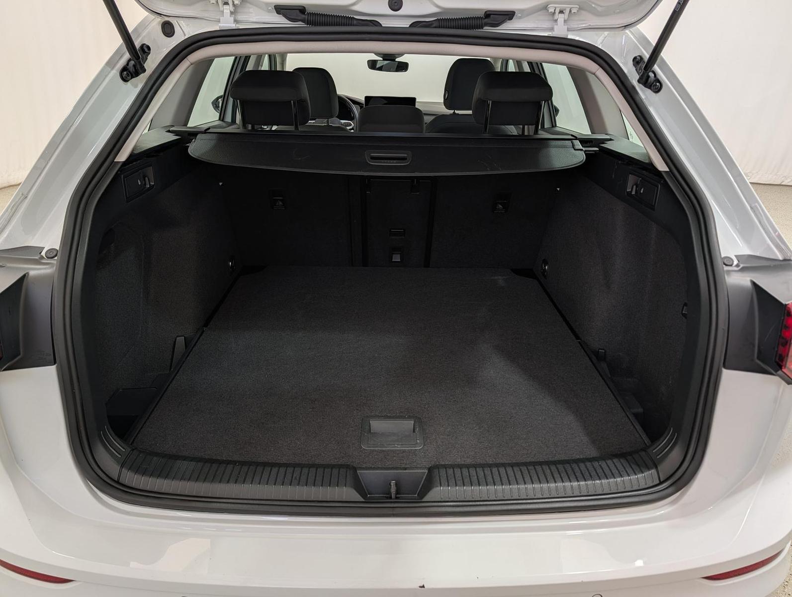 Volkswagen Golf Variant 1.5 TSI Life FACELIFT AHK Navi ACC, миниатюра 29