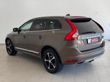 Volvo XC60 D4 Summum |PANO|AHK|MEMORY|KAMERA|BLIS| - gebrauchte Volvo XC60 aus dem Jahr 2014
