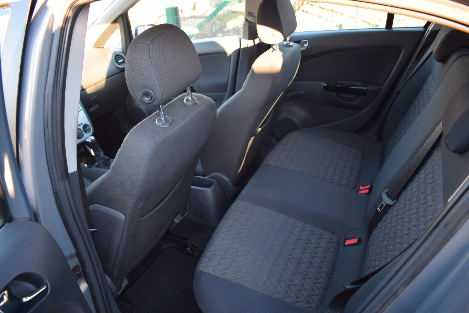 Opel Corsa 2013 — photo 17