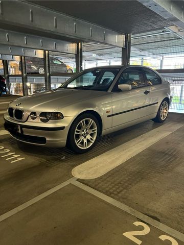 BMW e46 Compact 316ti mit 1,8l Scheckheftg...