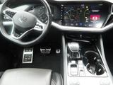 Volkswagen Touareg R-Line "black style"  mit Standheizung - : Volkswagen Touareg Luftfederung