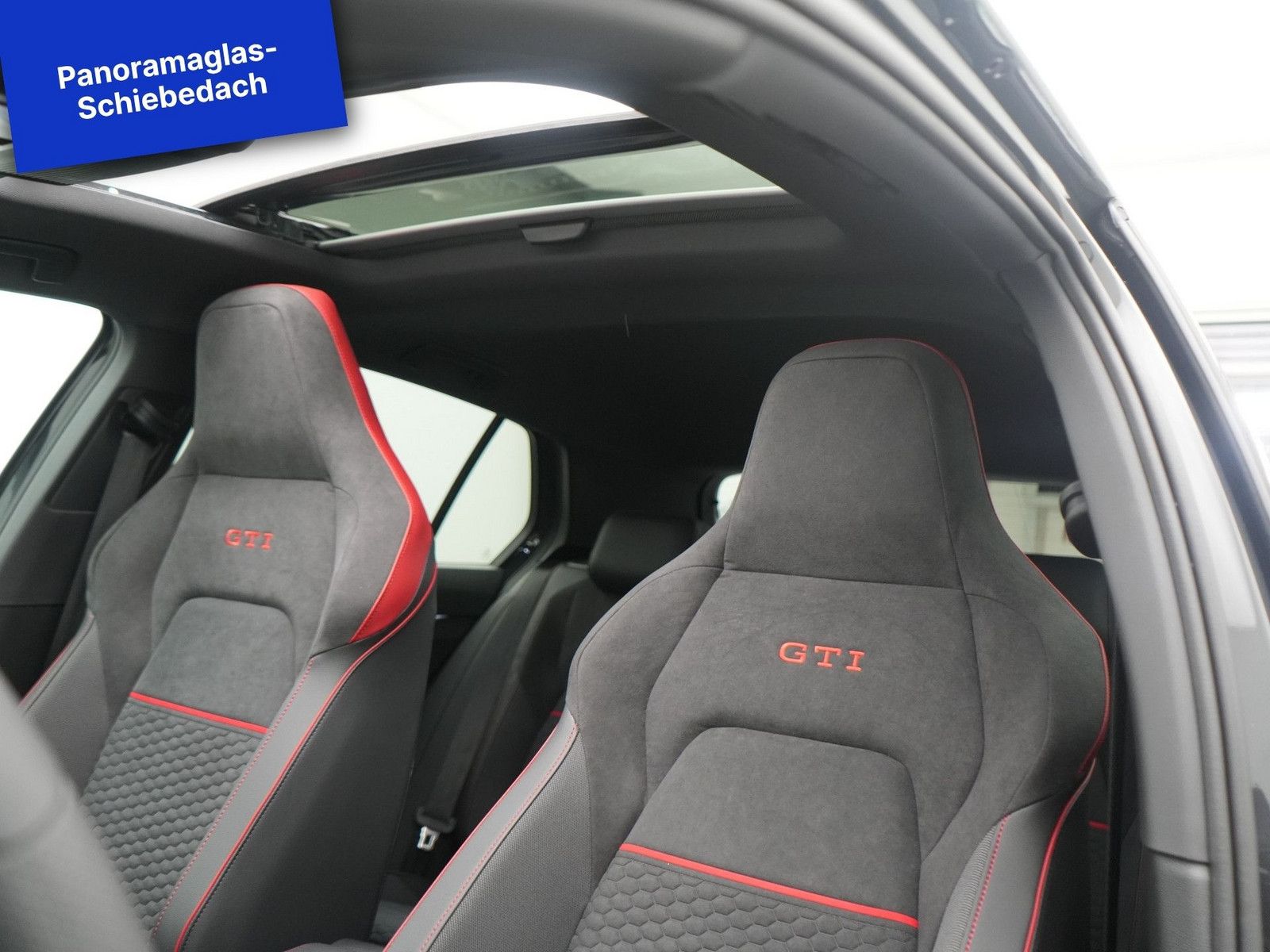 Volkswagen Golf VIII GTI Clubsport FAHRSCHULE PANO MATRIX foto 4