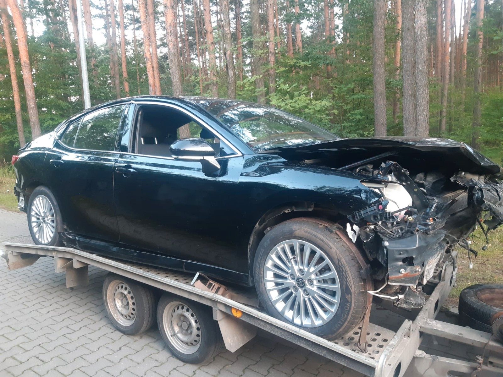 Toyota Camry 2.5 Hybrid Dynamic Force Neues Modell
