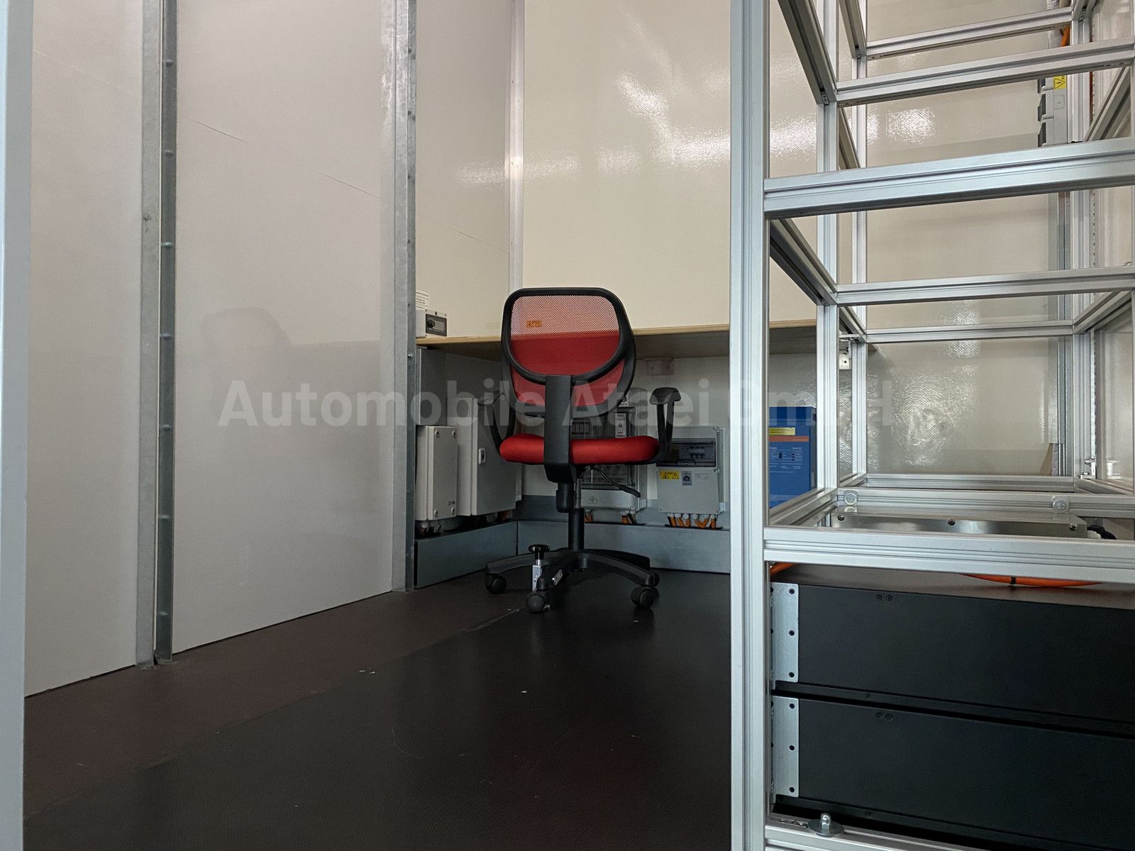 Fahrzeugabbildung Iveco Daily 72C21 *Generator+Wechselrichter+230V* 7253
