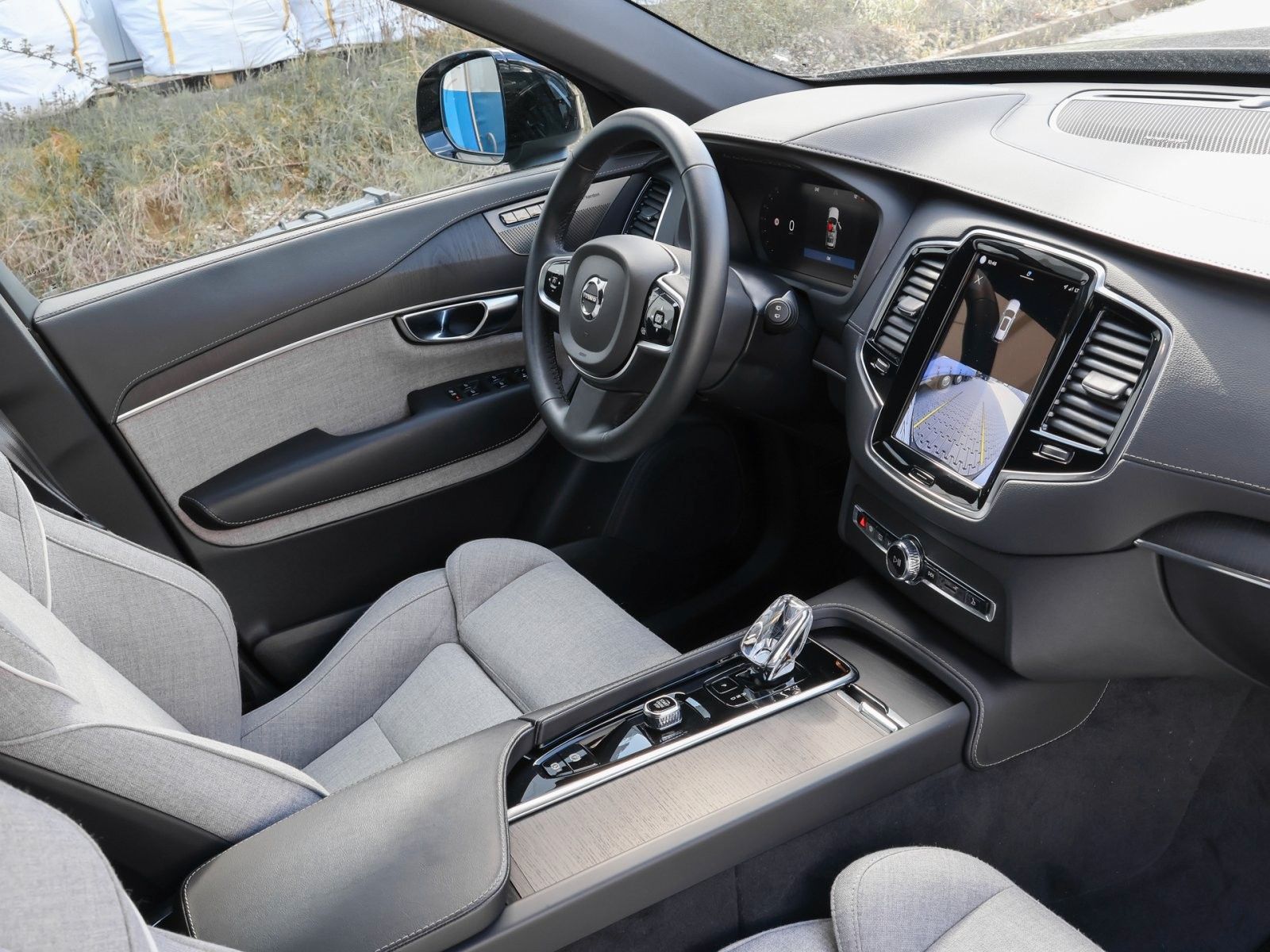 Volvo XC90 Plus Dark Recharge Plug-In Hybrid AWD foto 4