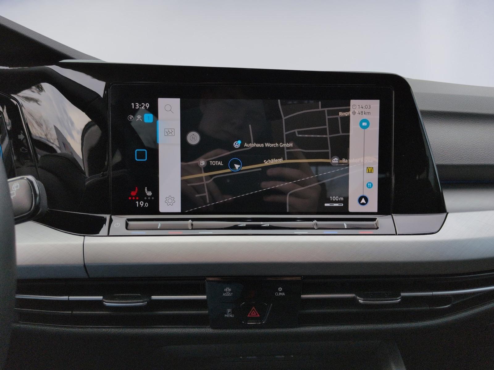 Volkswagen Golf VIII 1.0 eTSI DSG Life LED+ACC+APP+NAVI, миниатюра 13