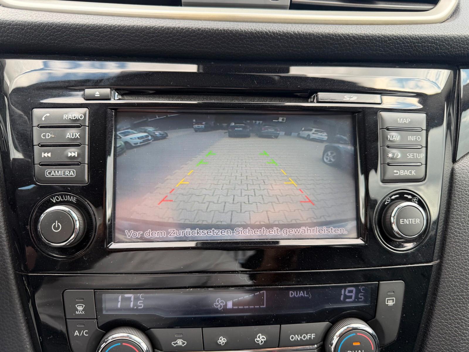 Nissan Qashqai Acenta/R-Kamera/SHZ/PDC/1.Ha/ZV/Eu5/AHK