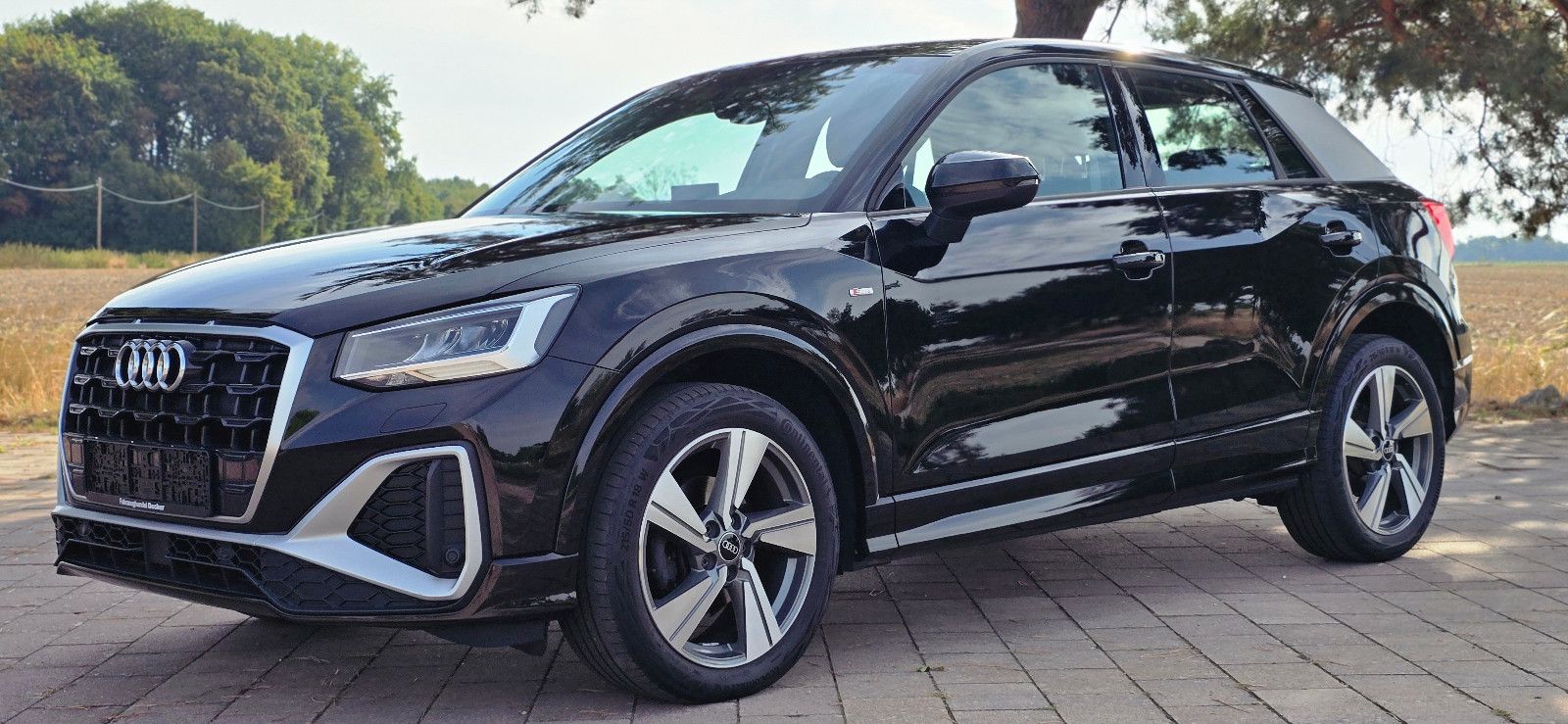 Audi Q2 30 TDI S-Line LED KAM LEDER PDC SHZ 1HAND GRA