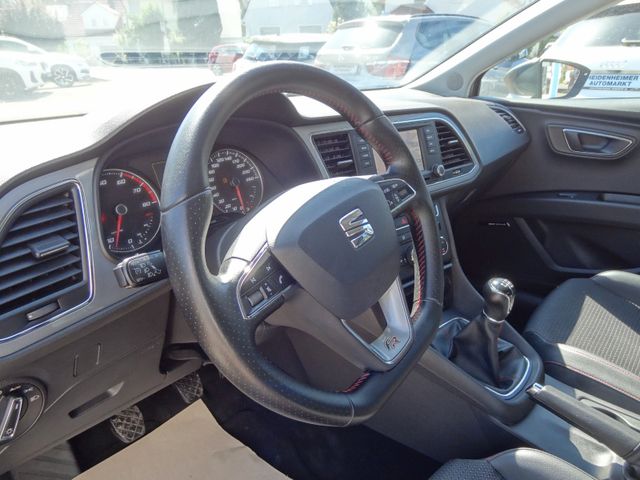 Fahrzeugabbildung Seat Leon FR/1.Hd/LED/150PS/Navi/SitzH/PDC/