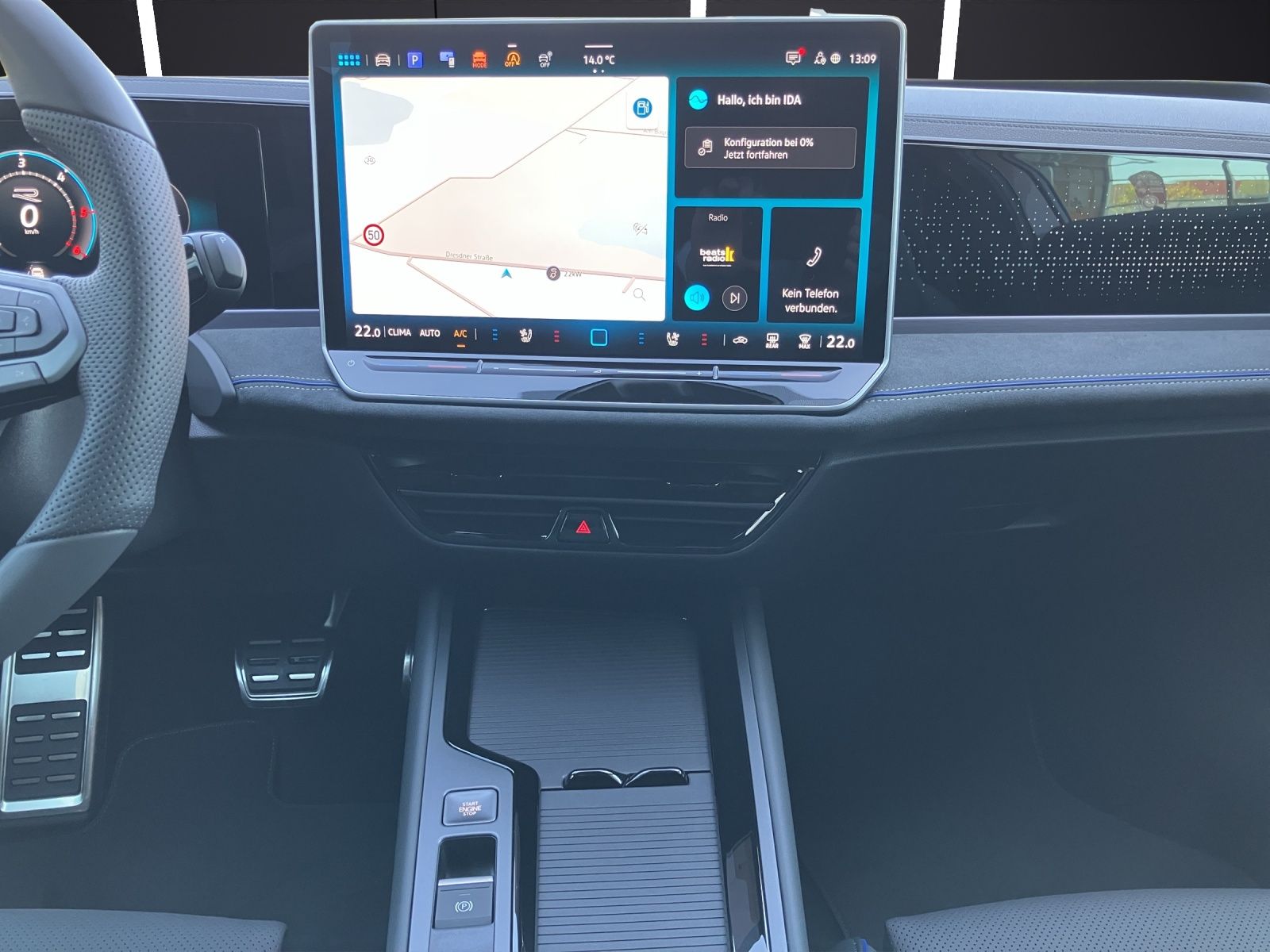 Fahrzeugabbildung Volkswagen Passat Variant TDI R-Line DSG Matrix 4M Navi AHZ