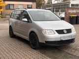 Volkswagen Touran 1.6 FSI KLIMA HU BIS 07/2027 - gebrauchte VW Touran aus dem Jahr 2003