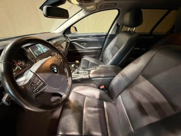 BMW 520 - 12