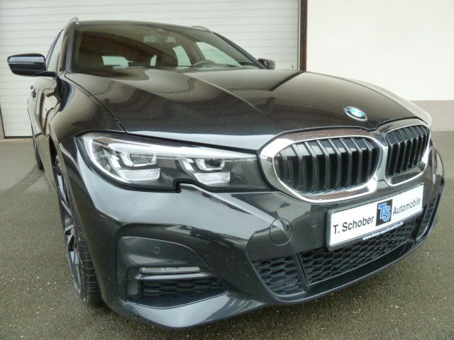 BMW 320d xDRIVE **SPORTPAKET*STANDHEIZUNG*19"**