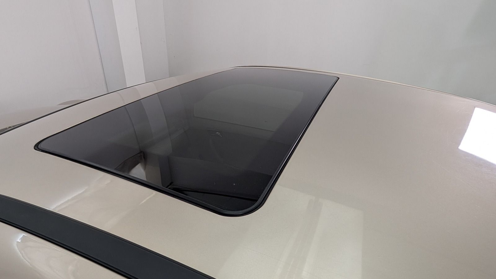 Fahrzeugabbildung Mercedes-Benz C 180 HU/AU bis 12.27 * Sitzhzg. * Schiebedach *