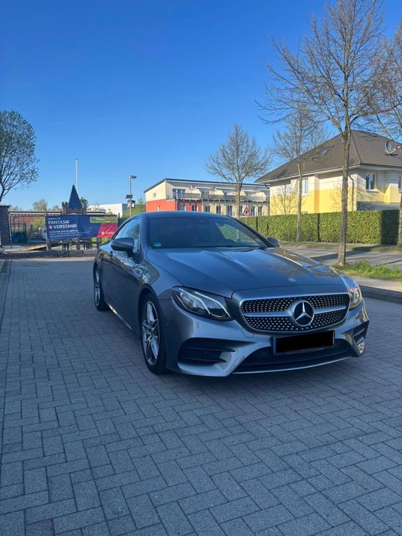 Image of Mercedes-Benz E 200