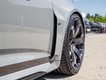 2024 AUDI RS6 — миниатюра 19