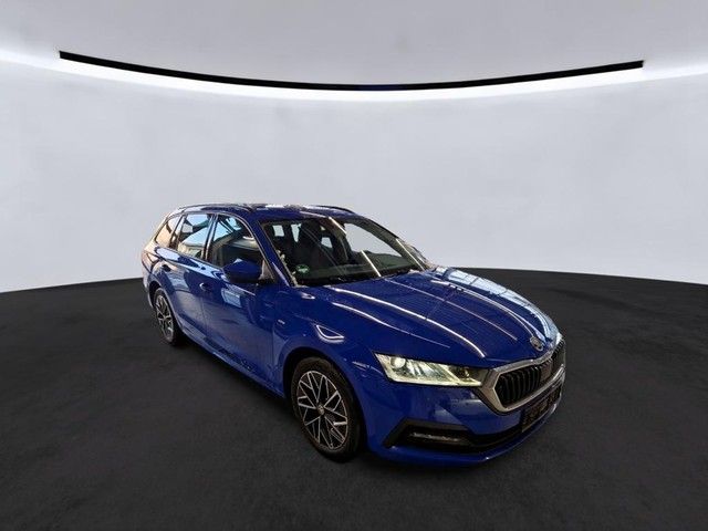 Fahrzeugabbildung Skoda Octavia Combi Clever 2.0TDI Navi Kamera Matrix