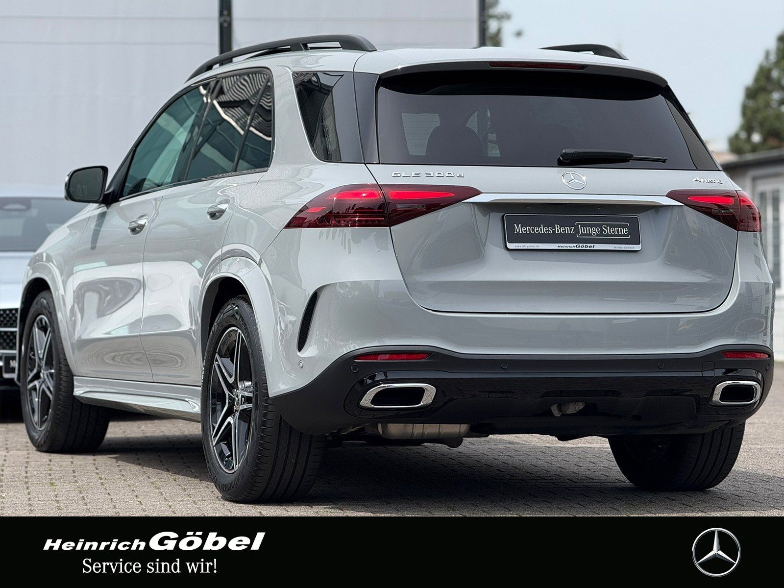 Fahrzeugabbildung Mercedes-Benz GLE 300 d AMG*PANO*BURMESTER*360°*MEMORY*