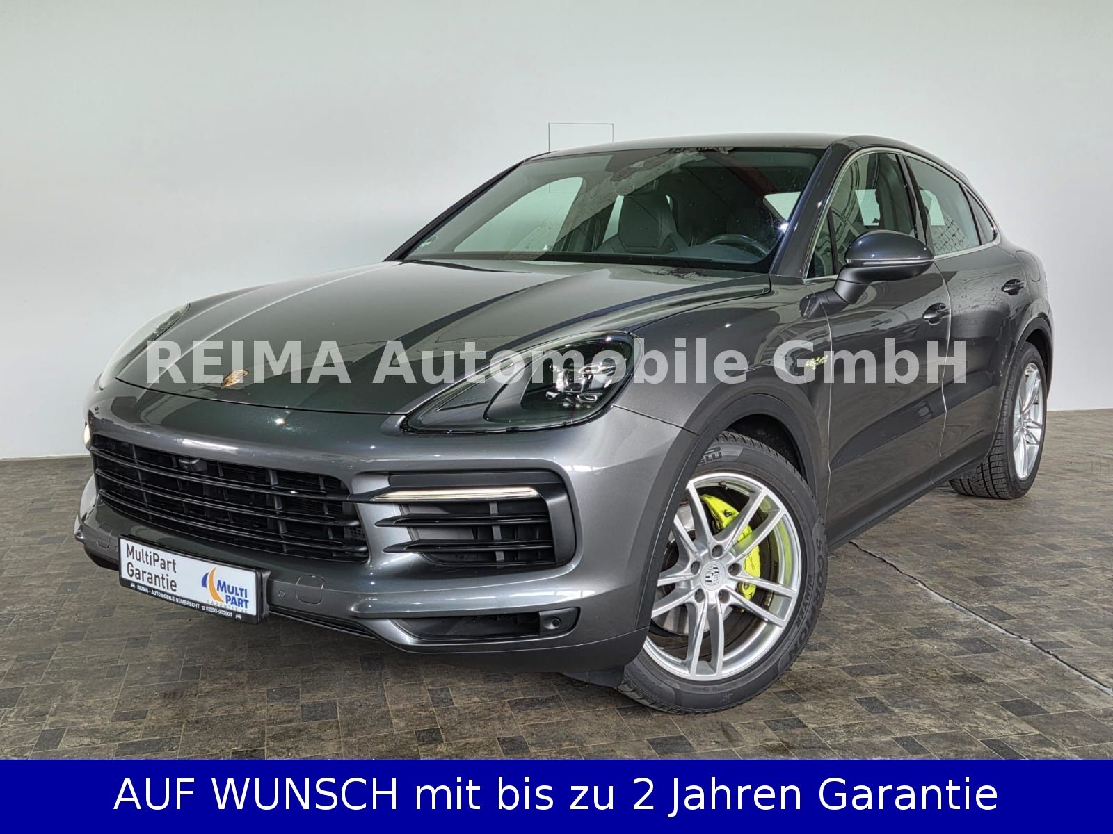 Fahrzeugabbildung Porsche Cayenne Coupe 3,0 E-Hybrid, Pano, 360°, LED