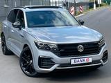 Volkswagen Touareg R-Line 4Motion//R-LINE//BLACK-EDIT//VOLL - Volkswagen Touareg in Köln