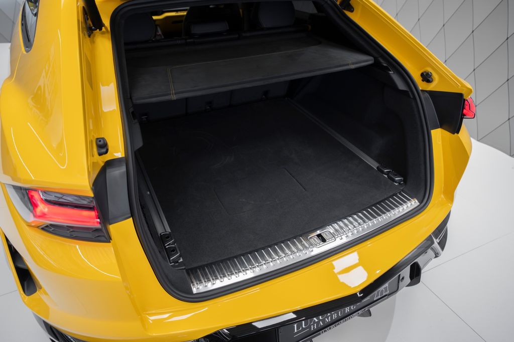 Urus 4.0 V8 SE YELLOW/BLACK YELLOW PANO B&O - Bild 32
