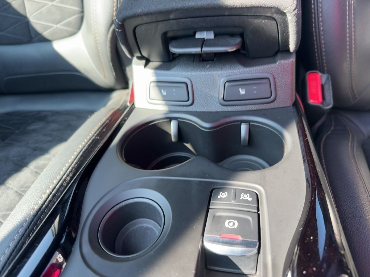 Fahrzeugabbildung Renault Kadjar Black Edition TCe 160 EDC