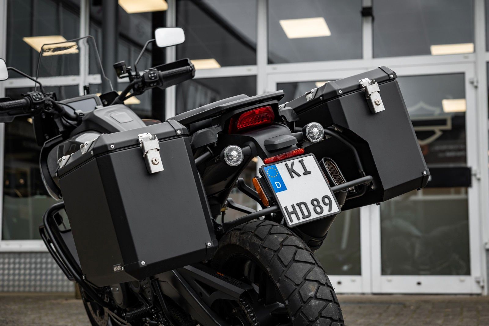 Fahrzeugabbildung Harley-Davidson RA1250S Pan America Special - ZARD-Sportauspuff