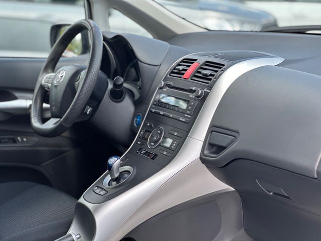 Toyota Auris  Hybrid Executive