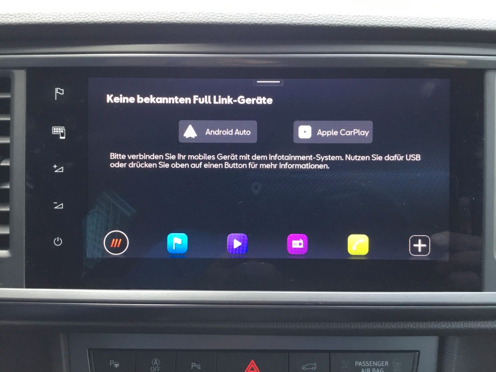 Fahrzeugabbildung CUPRA Ateca 2.0 TSI 4Drive DSG+Pano+AHK+19"+ACC+LED