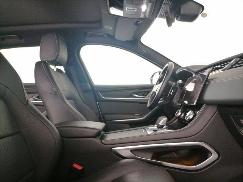 Other Jaguar F-Pace 2.0 i4 R-Dynamic Black awd 250cv a imagem 3