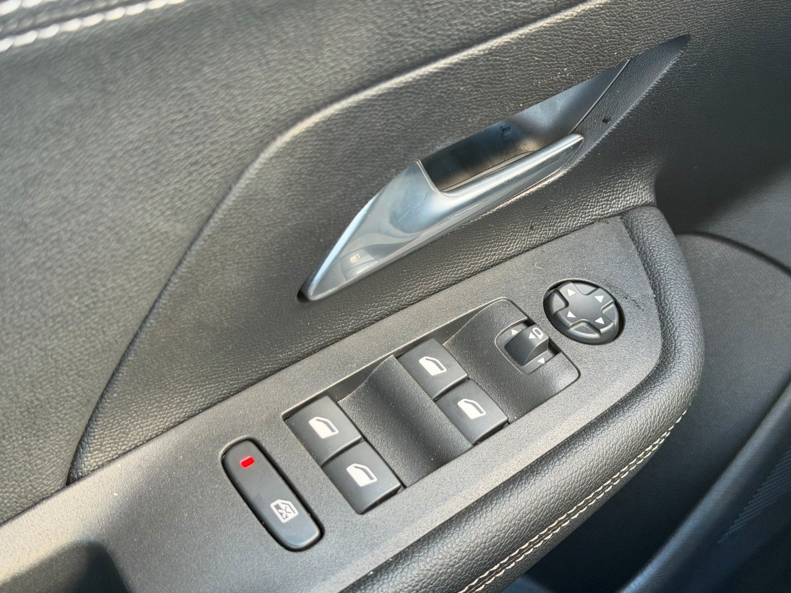 Fahrzeugabbildung Opel Mokka GS 130PS Massage/Kamera/LED!