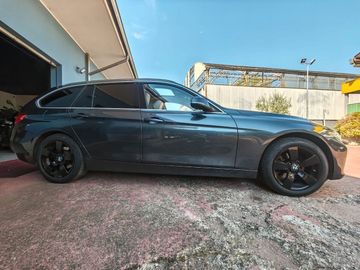 BMW 320 - 8