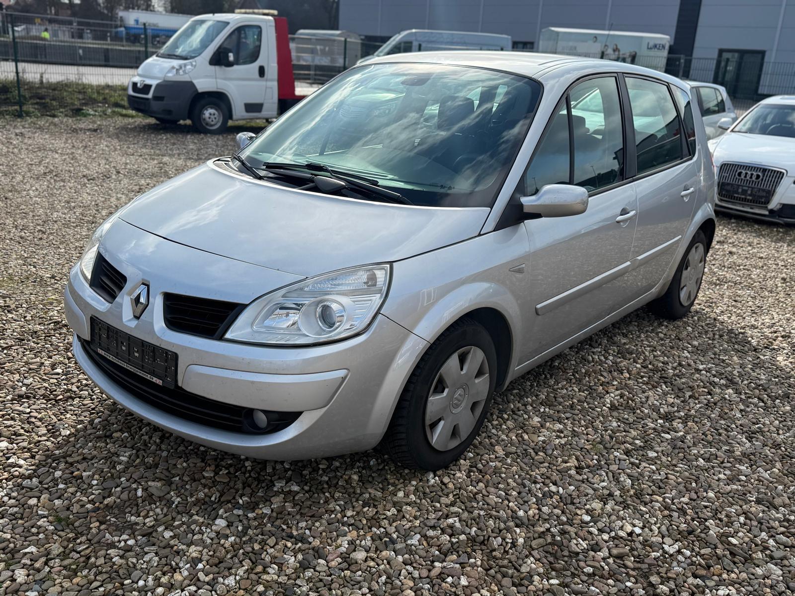 Renault Scenic II Avantage 1 Jahr Tüv