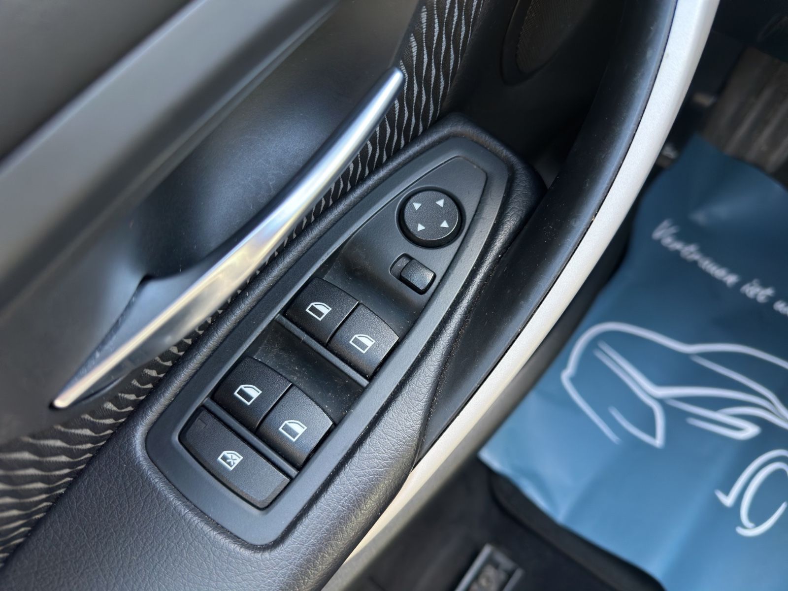 Fahrzeugabbildung BMW 316i Touring/Sitzheiz./Klimaauto./PDC/Tempomat