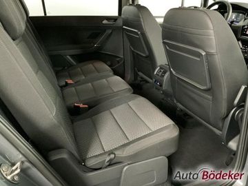 Volkswagen Touran 1.5 TSI DSG Comfortline Garantie b. Navi