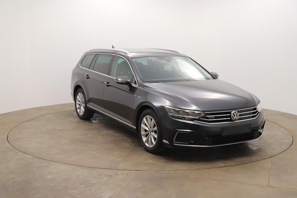 Volkswagen Passat Variant Passat GTE Variant 1.4 TSI eHybrid 160kW DSG AHK