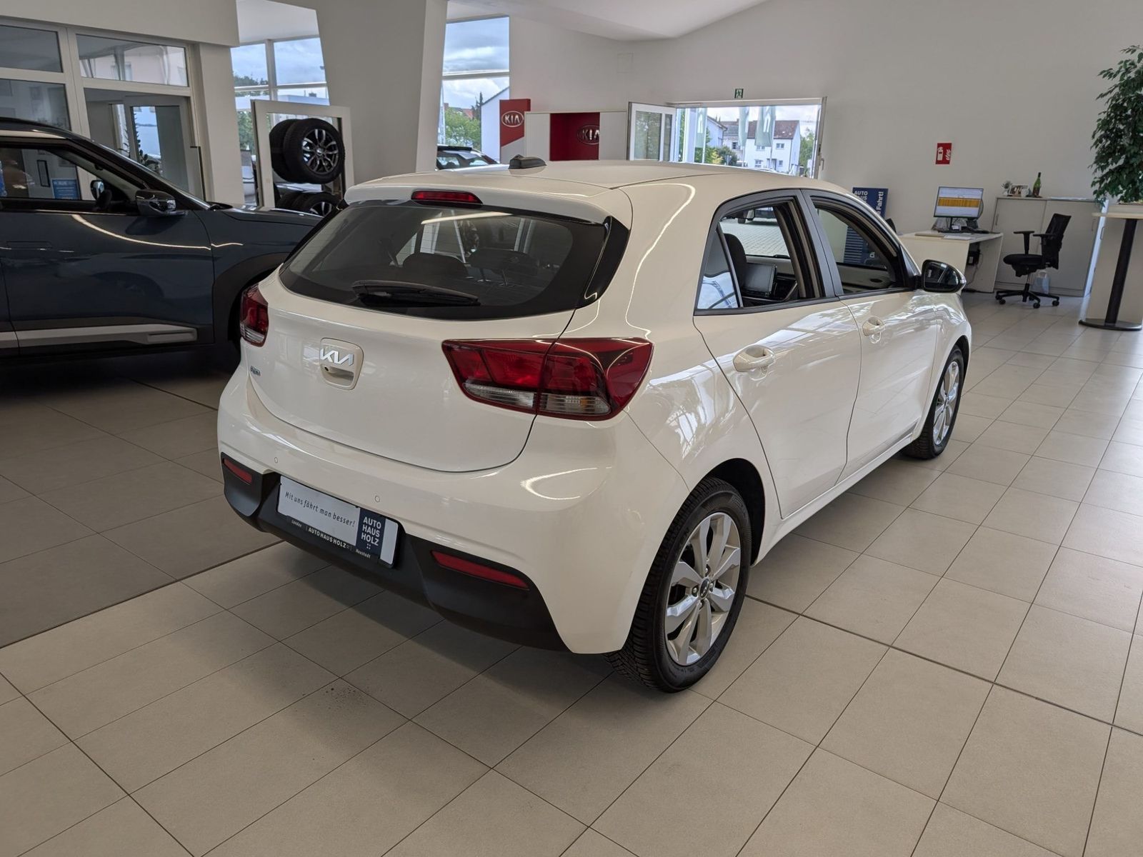 KIA Rio 1.2 Vision Connectivity-Paket – Bild 4