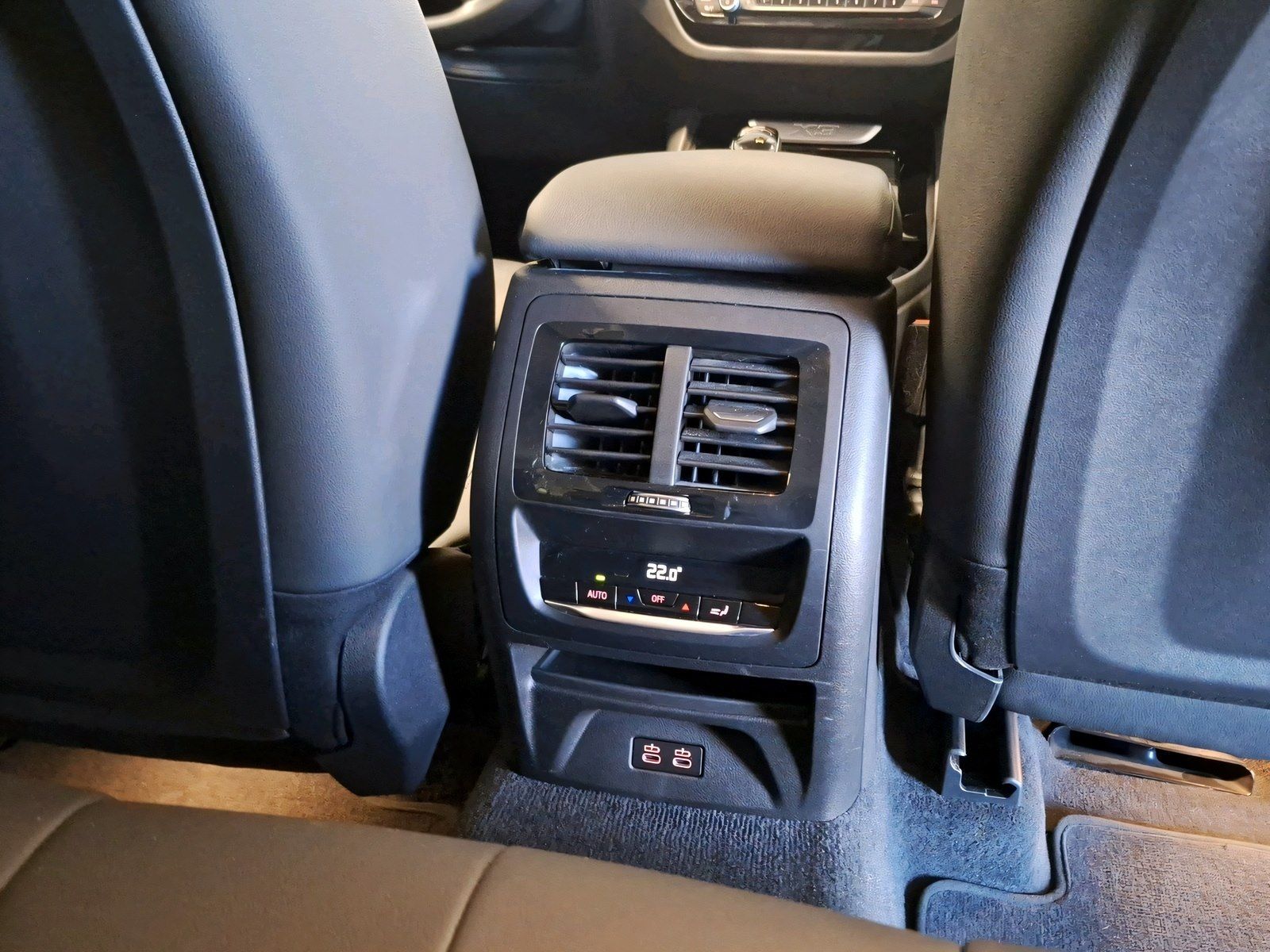 BMW X3 xDrive20d Navi Kamera Driv.Assist Sportsitze foto 17