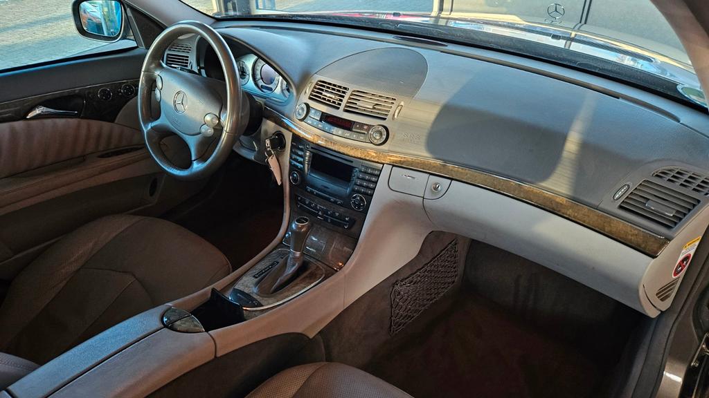 Mercedes-Benz E 280