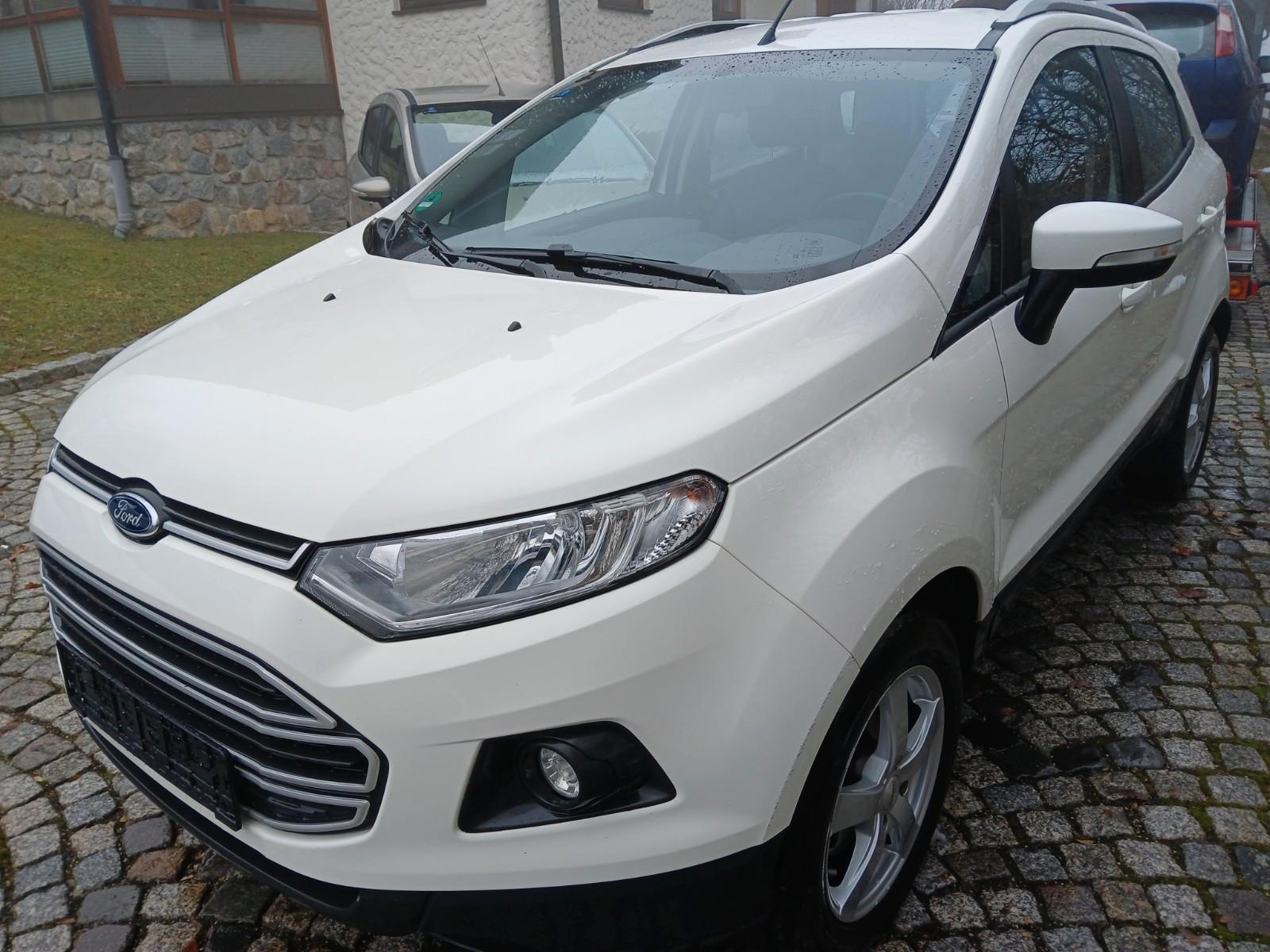 Ford EcoSport   KLIMAAUTOMATIK+PDC+SITZHEIZUNG
