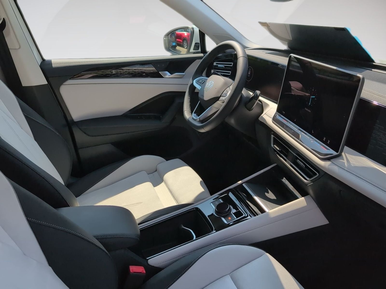 Volkswagen Tiguan - Bild 9