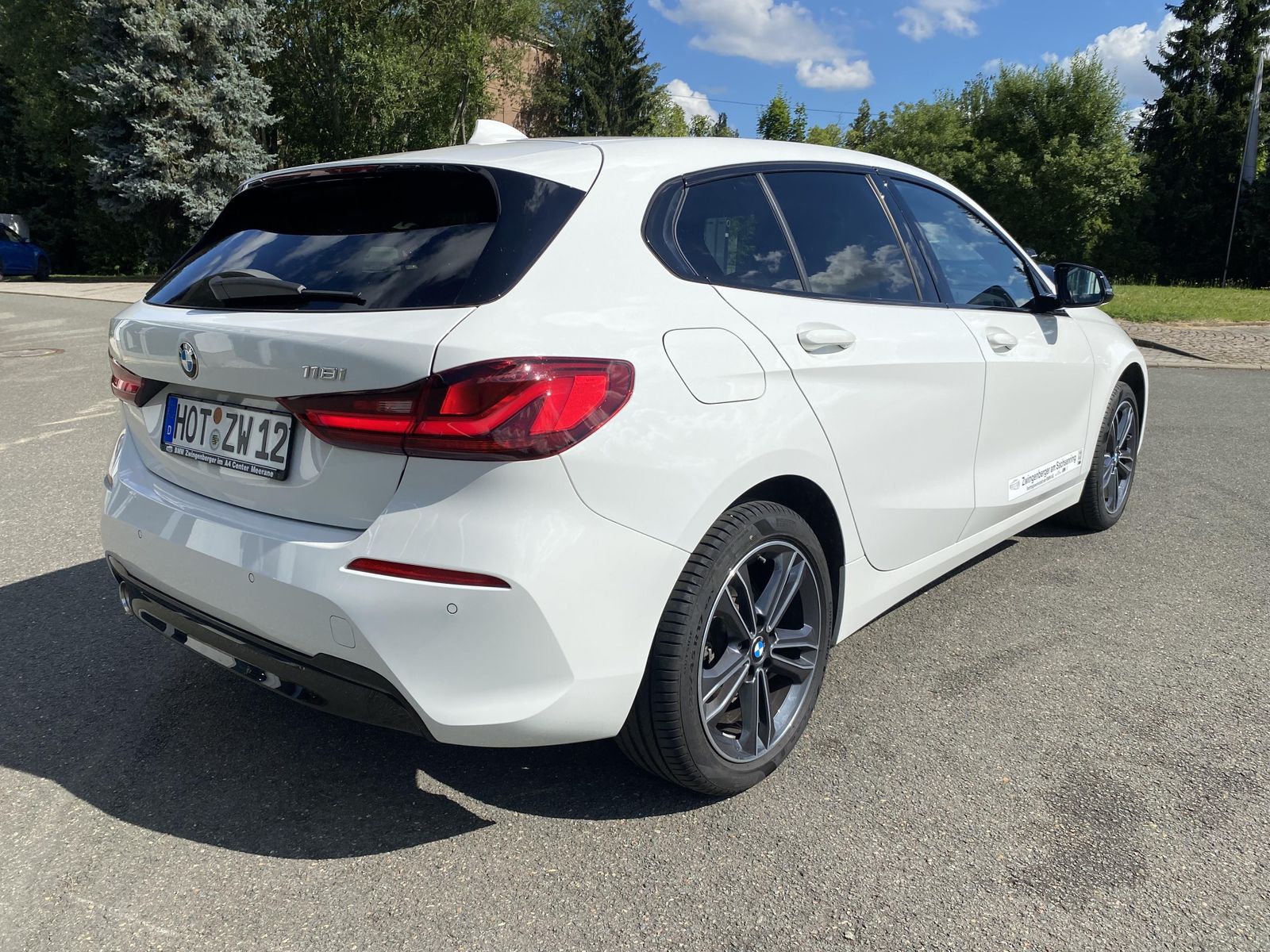 BMW 118i Navi LED Sitzhzg. Sport Sport Line DAB Shz foto 2