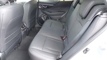 Subaru OUTBACK Platinum 2.5i 169 PS mit Winterpaket Sch