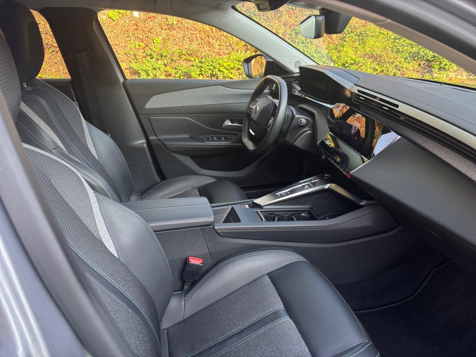 Peugeot 308 SW 1.2 PureTech 130 Allure Autom ACC+LED+Nav