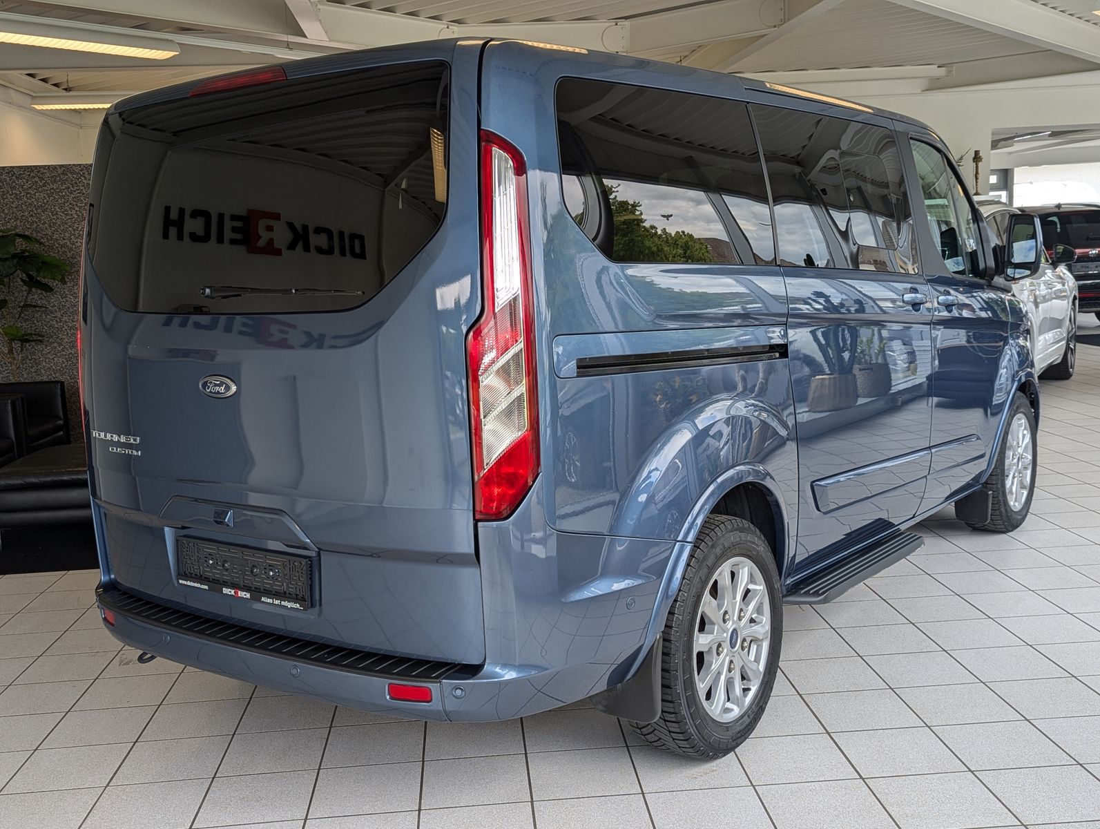 FORD Tourneo Custom 320 L1 Aut. Titanium-X 9-Sitz Xen - Image 7