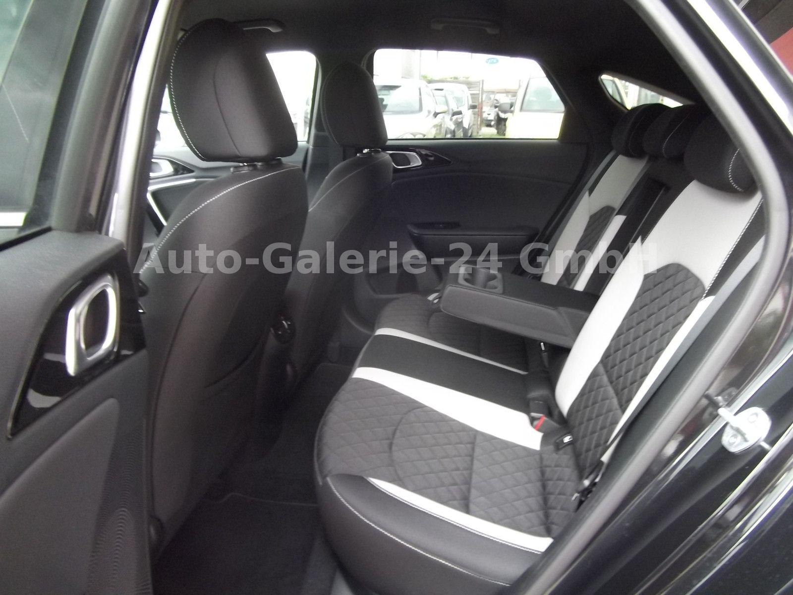 Kia pro cee'd 1,6i GT- Line Autm,  mit Werksgarantie